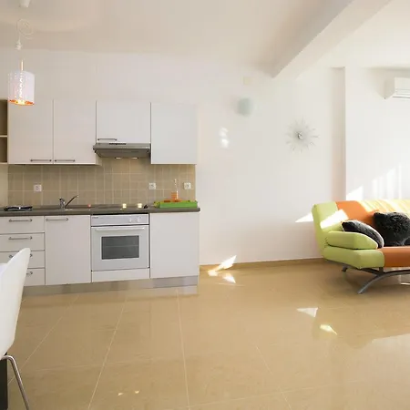 Ferienwohnung Labin 208s アパート ラビン