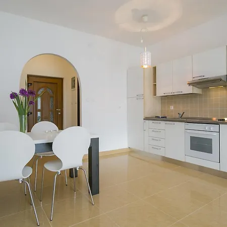 Apartman Ferienwohnung Labin 208s